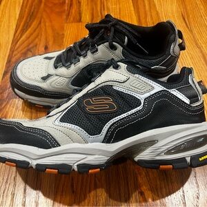 Skechers Men's 7.5 Wide Vigor 3.0  Goodyear Rubber‎ Outsole Oxford,Taupe/Black